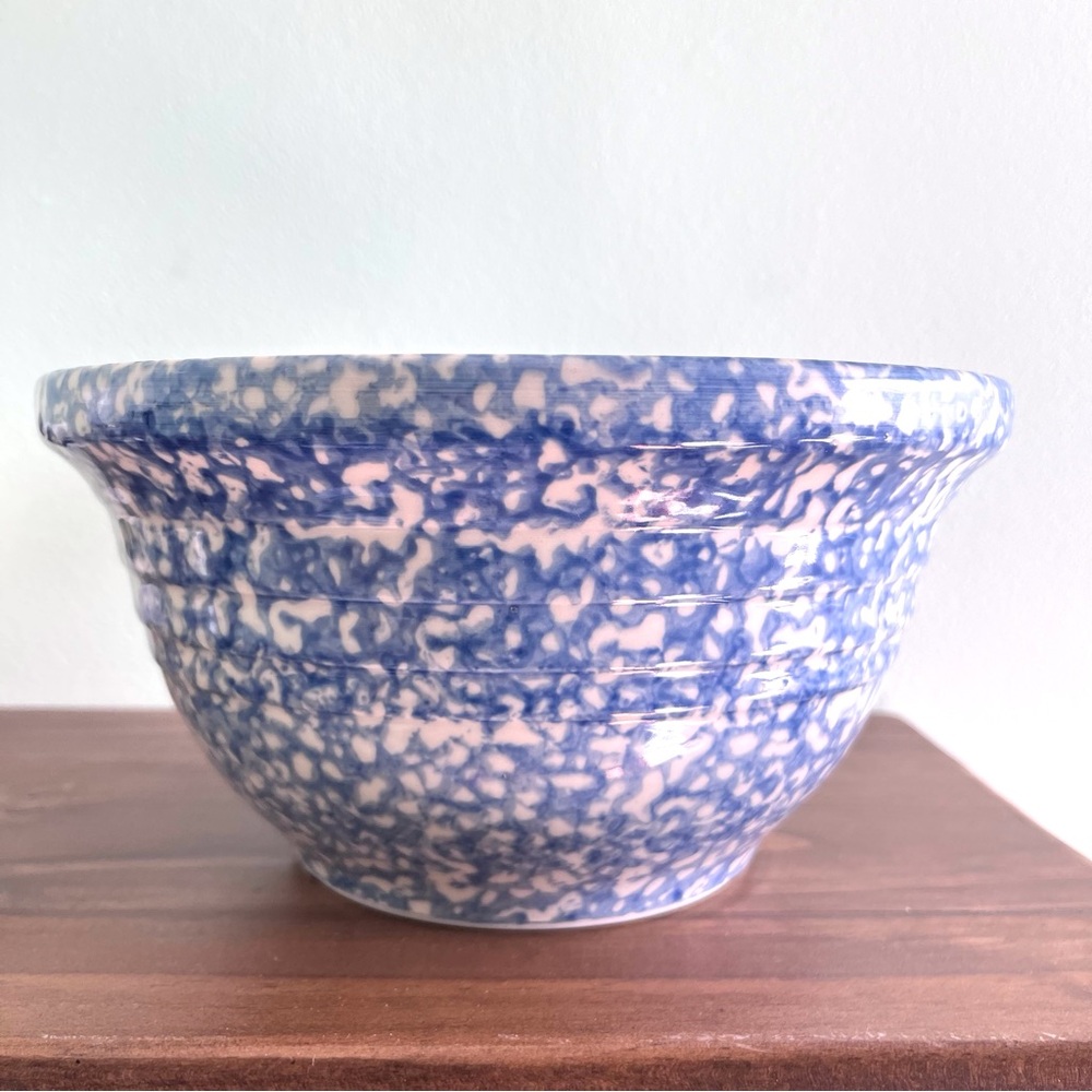 Blue Spongeware Mixing Bowl 8 Inch Gerald Henn for Roseville Pottery